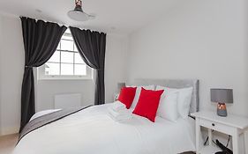 Spacious And Modern Apartment In Pimlico